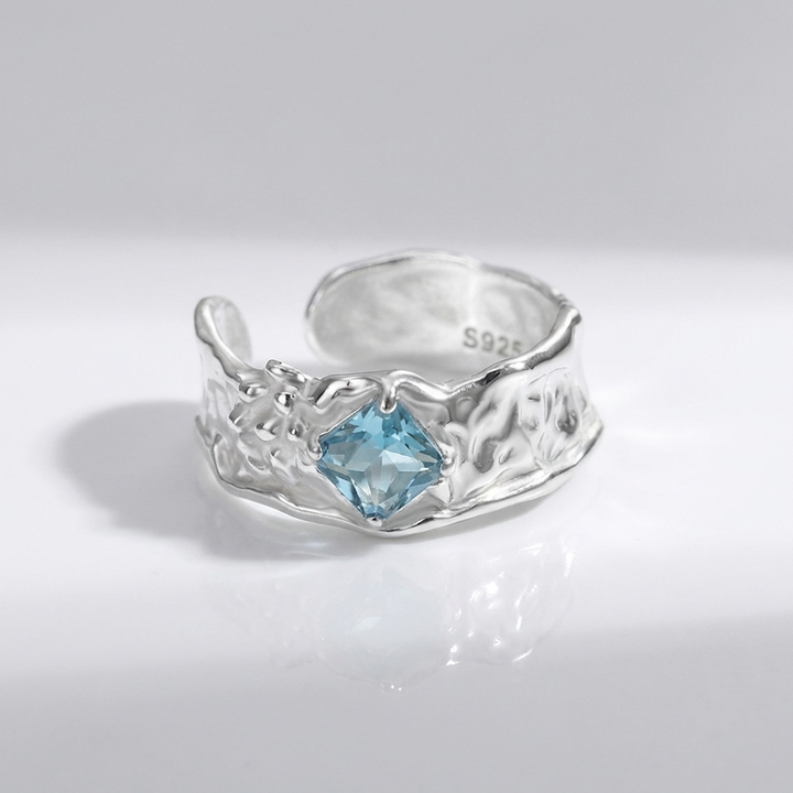 SILVER AQUAMARINE TEXTURED RING - (ADJUSTABLE)