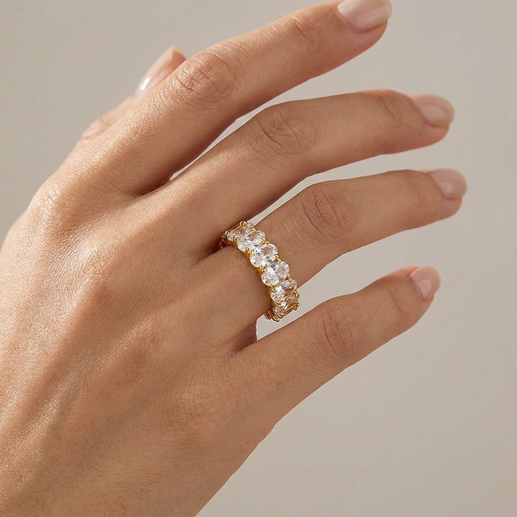 OVAL ETERNITY RING