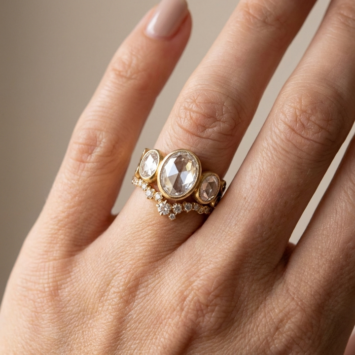 TRIO OVALS RING