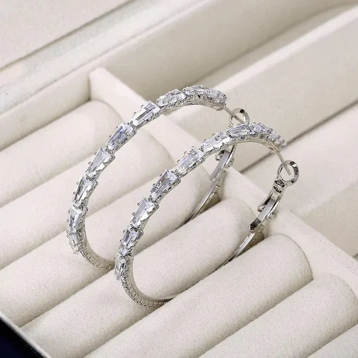 Camilla Vestalia Earrings | White Gold 18k