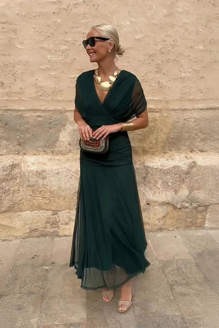 Evira - Elegant Off-Shoulder Dress