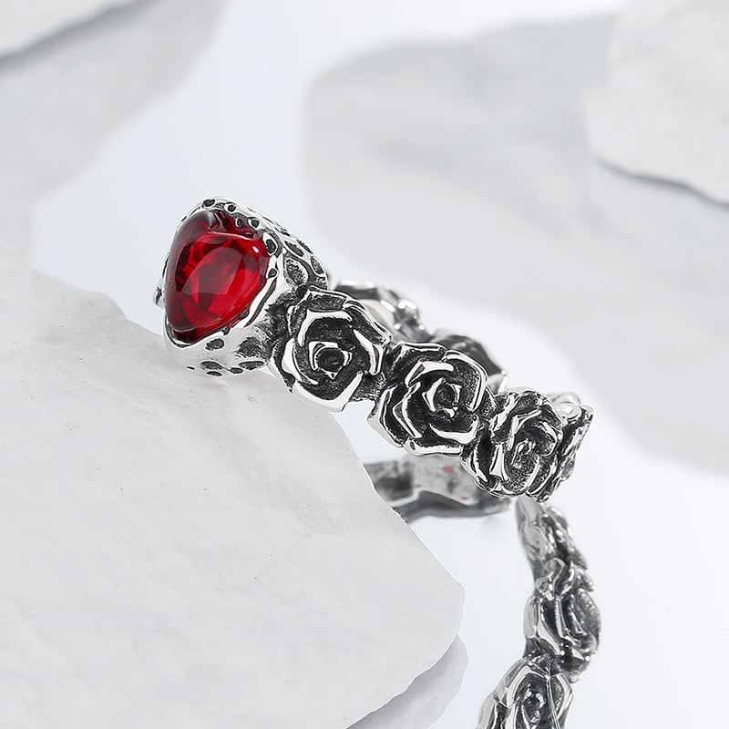 Josephine | Vintage Silver Rose Heart Ring