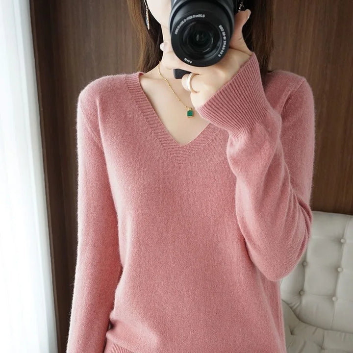 Clarissa - Casual Chic Sweater