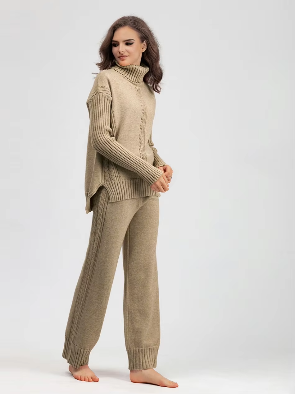 Adriana - Cozy Turtleneck Set