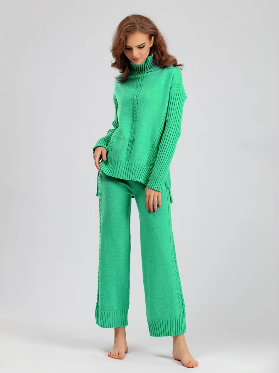 Adriana - Cozy Turtleneck Set