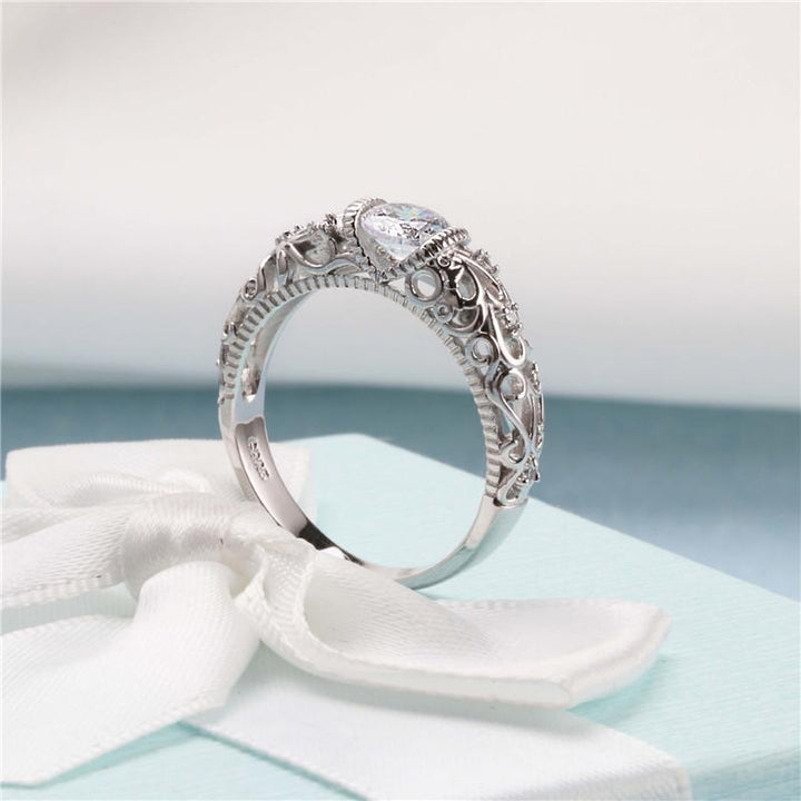 Ella | Elegant Sterling Silver Ring
